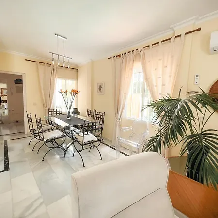 Beautiful Close To Puerto Banus By Marbella